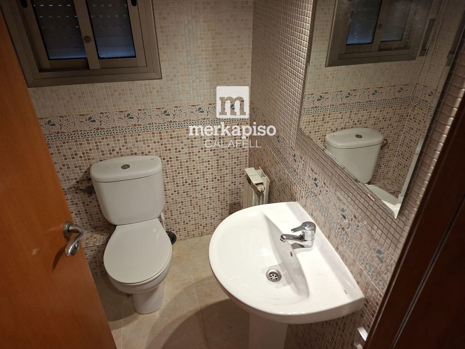 3 soveværelse Byhus til salg i El Vendrell med swimmingpool garage - € 355.000 (Ref: 9936717)