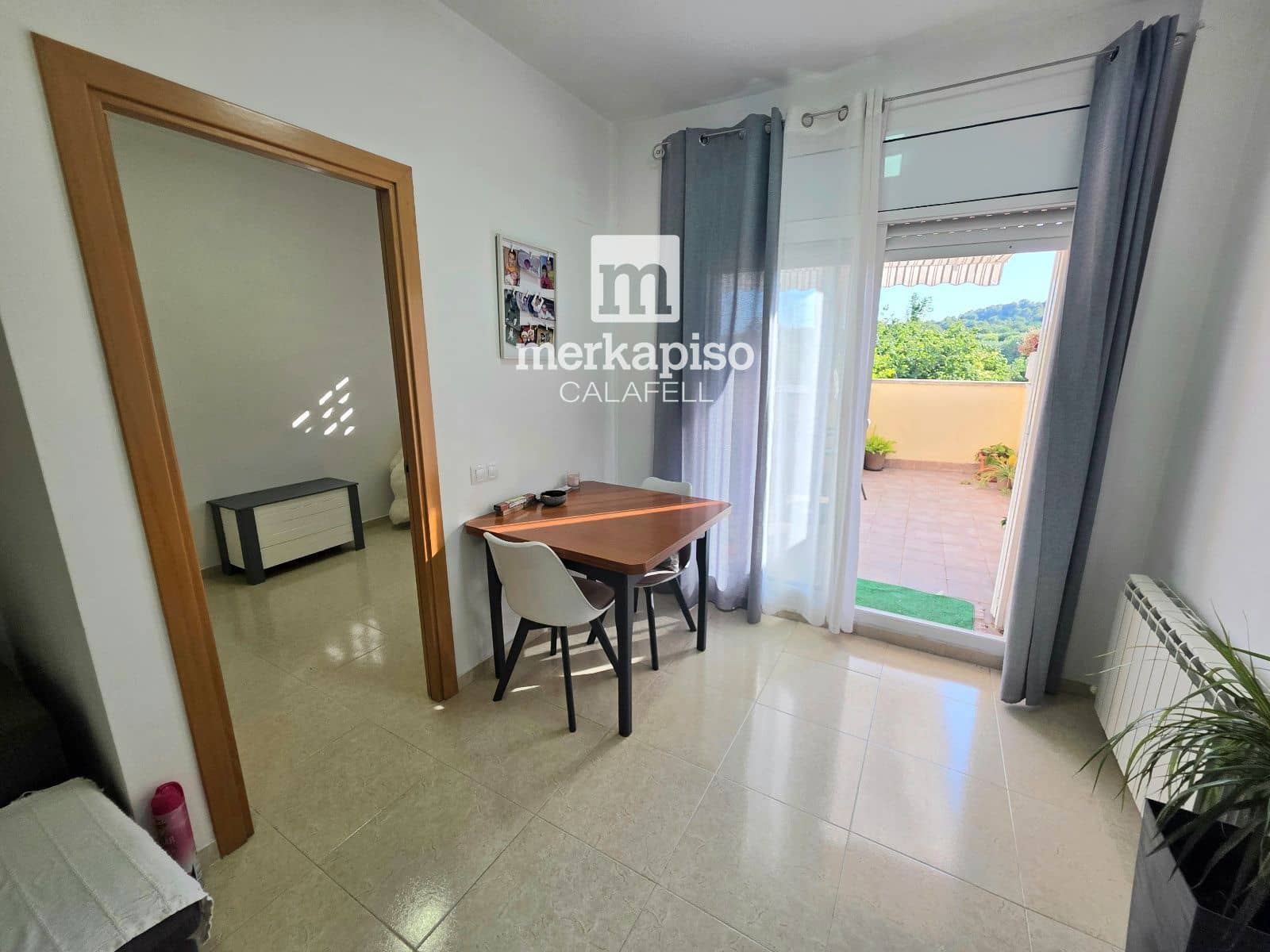 3 camera da letto Appartamento in vendita in La Pobla de Montornes con garage - 172.000 € (Rif: 9936972)
