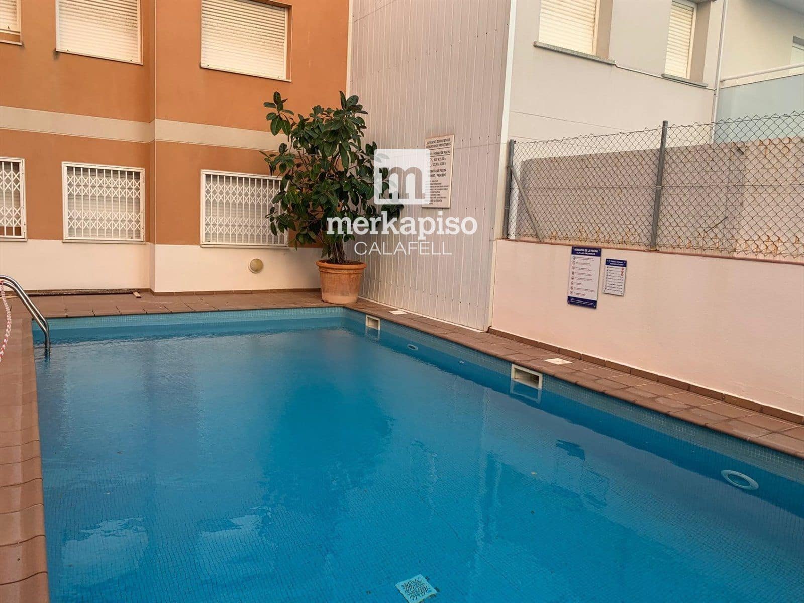 3 soveværelse Lejlighed til salg i Calafell med swimmingpool garage - € 255.000 (Ref: 9940883)