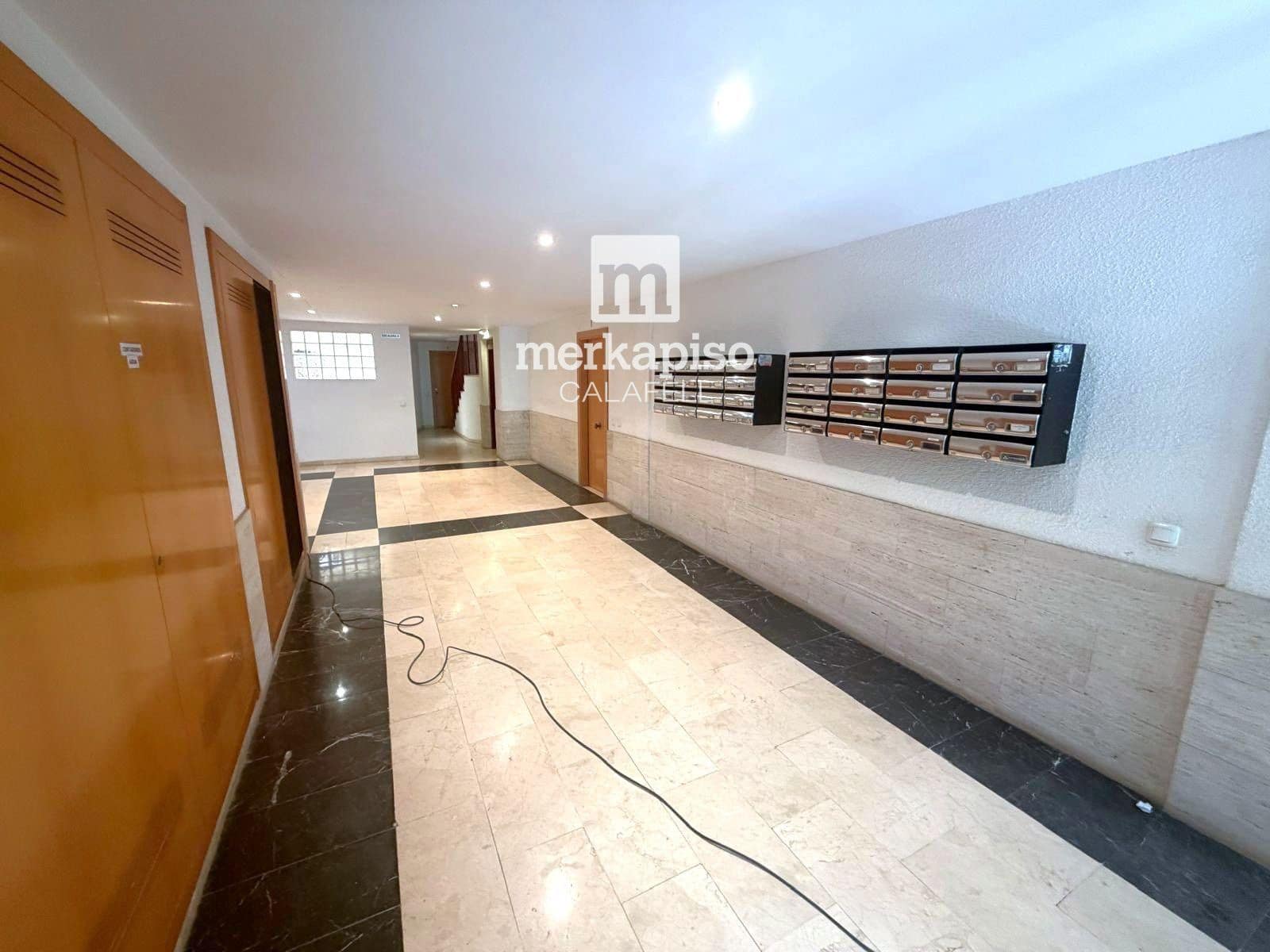 Piso de 2 habitaciones en Calafell en venta - 215.000 € (Ref: 9940884)