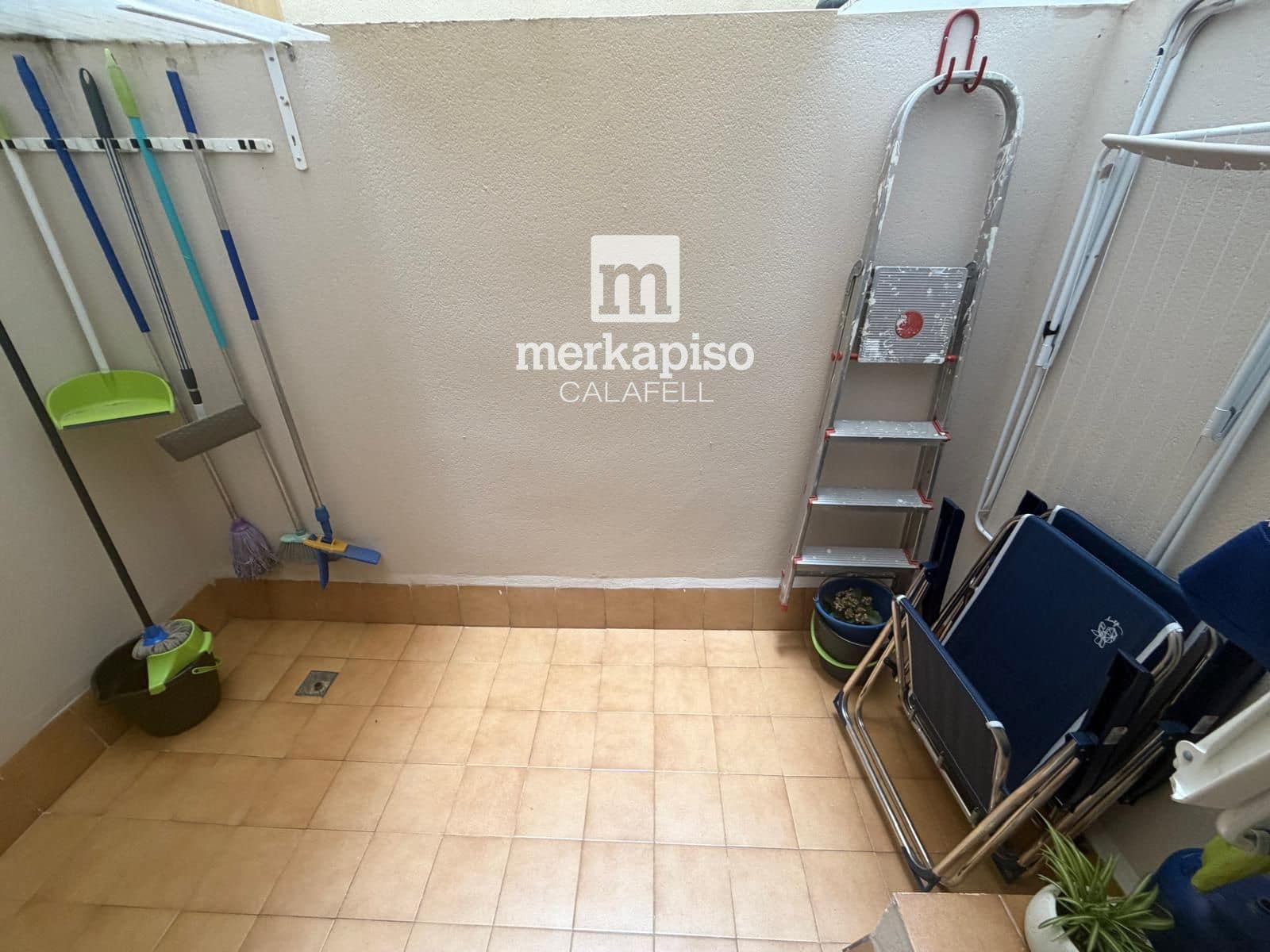 Piso de 2 habitaciones en Calafell en venta - 215.000 € (Ref: 9940884)