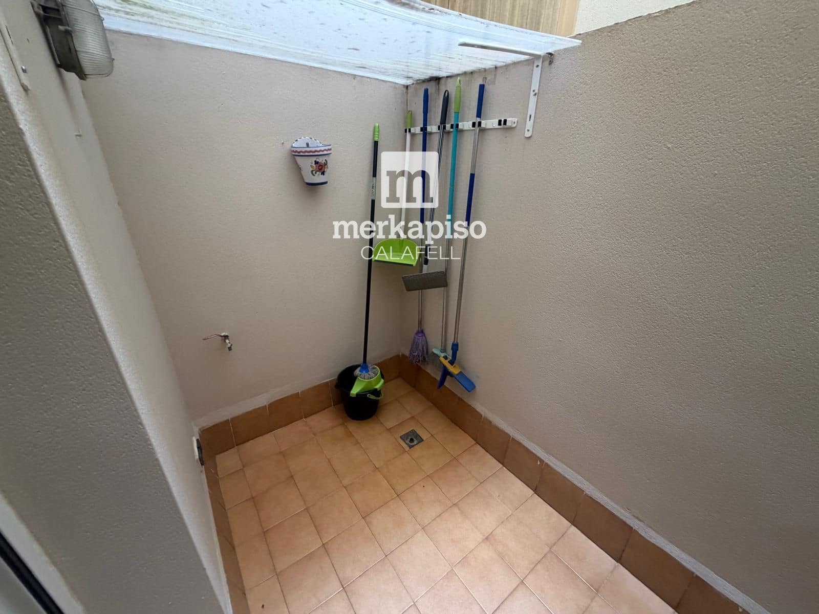 Piso de 2 habitaciones en Calafell en venta - 215.000 € (Ref: 9940884)