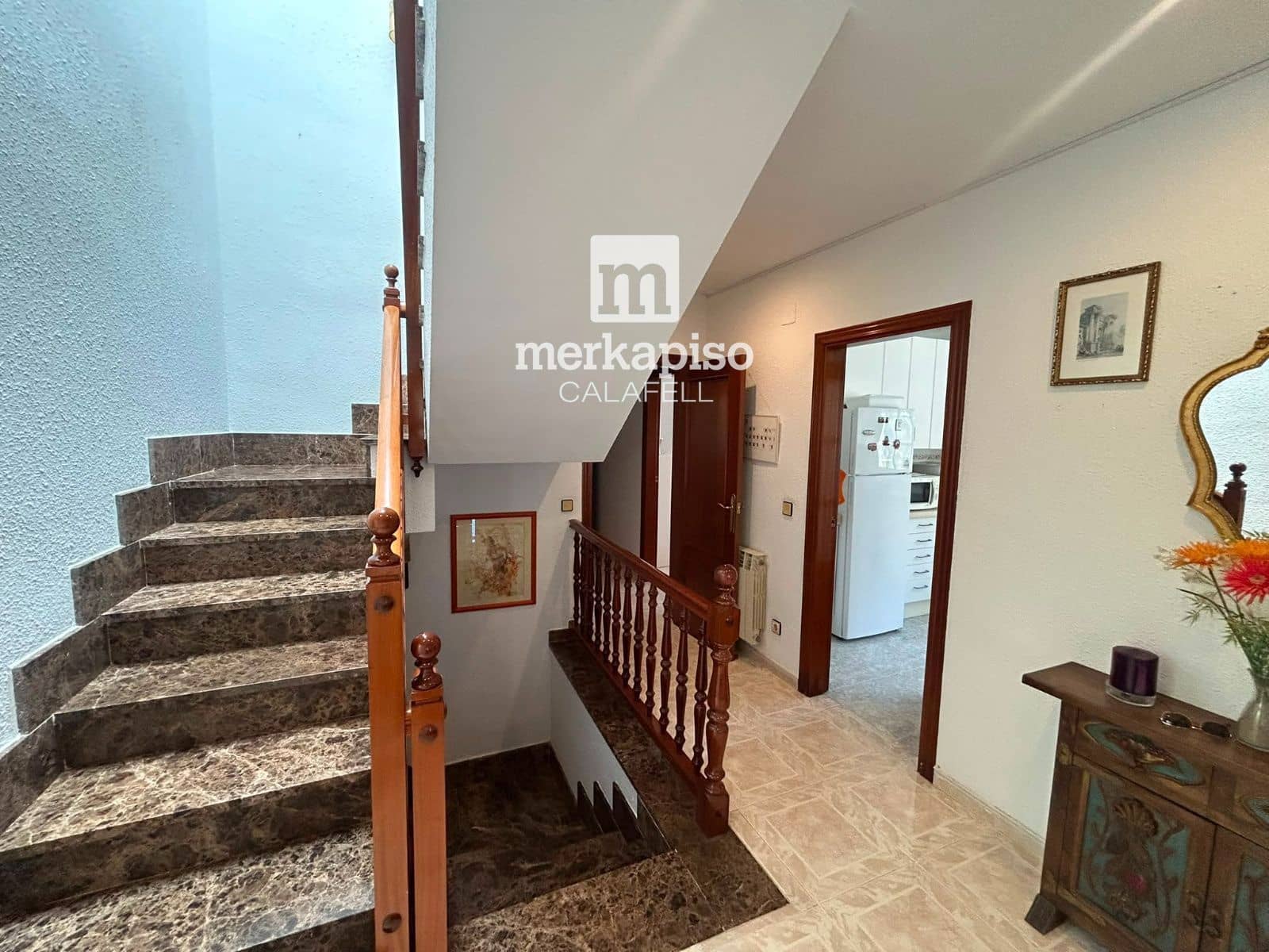 5 soveværelse Villa til salg i Calafell med garage - € 625.000 (Ref: 9944354)