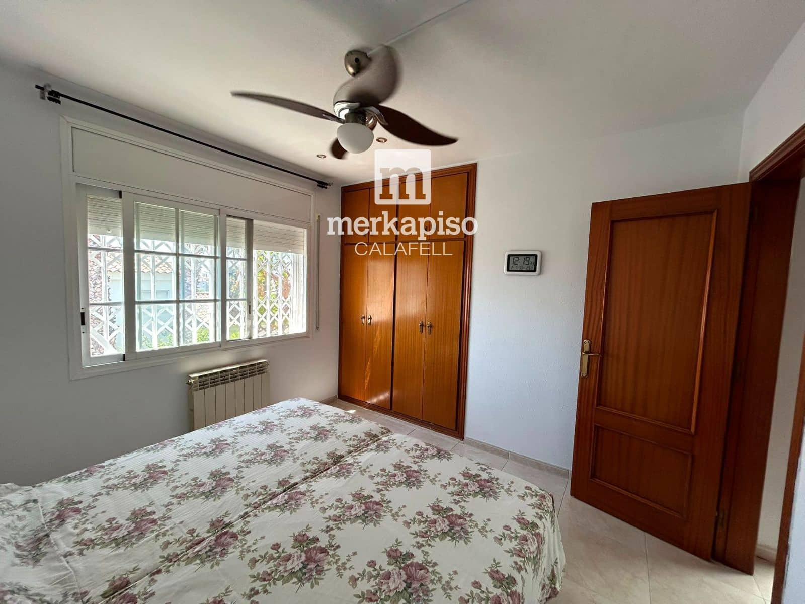 5 soveværelse Villa til salg i Calafell med garage - € 625.000 (Ref: 9944354)