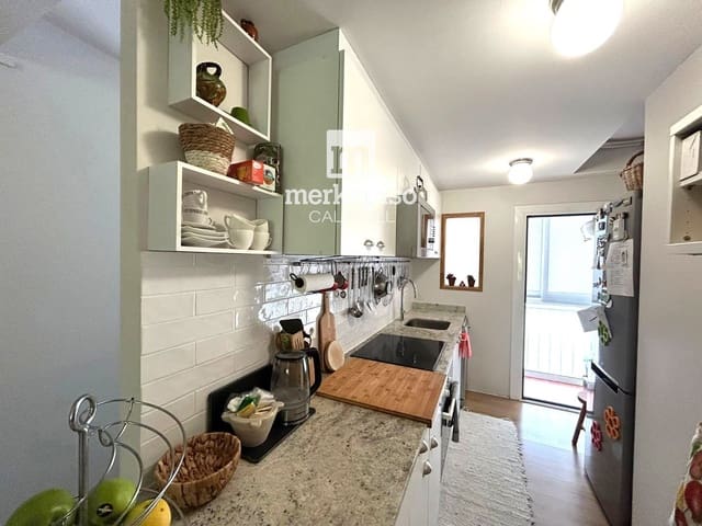 3 sovrum Lägenhet till salu i Calafell - 249 000 € (Ref: 9944355)