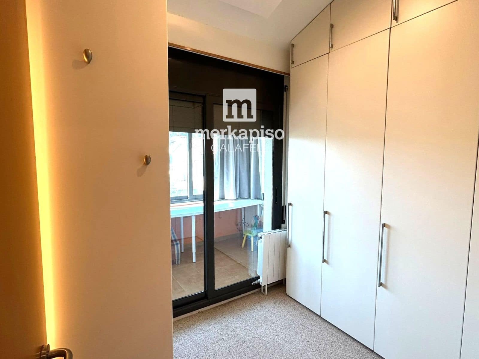 4 sypialnia Dom na sprzedaż w Calafell z garażem - 435 000 € (Ref: 9950203)