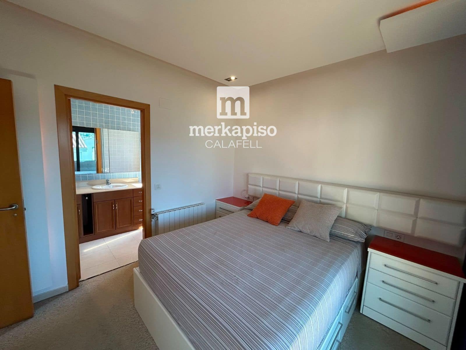4 sypialnia Dom na sprzedaż w Calafell z garażem - 435 000 € (Ref: 9950203)