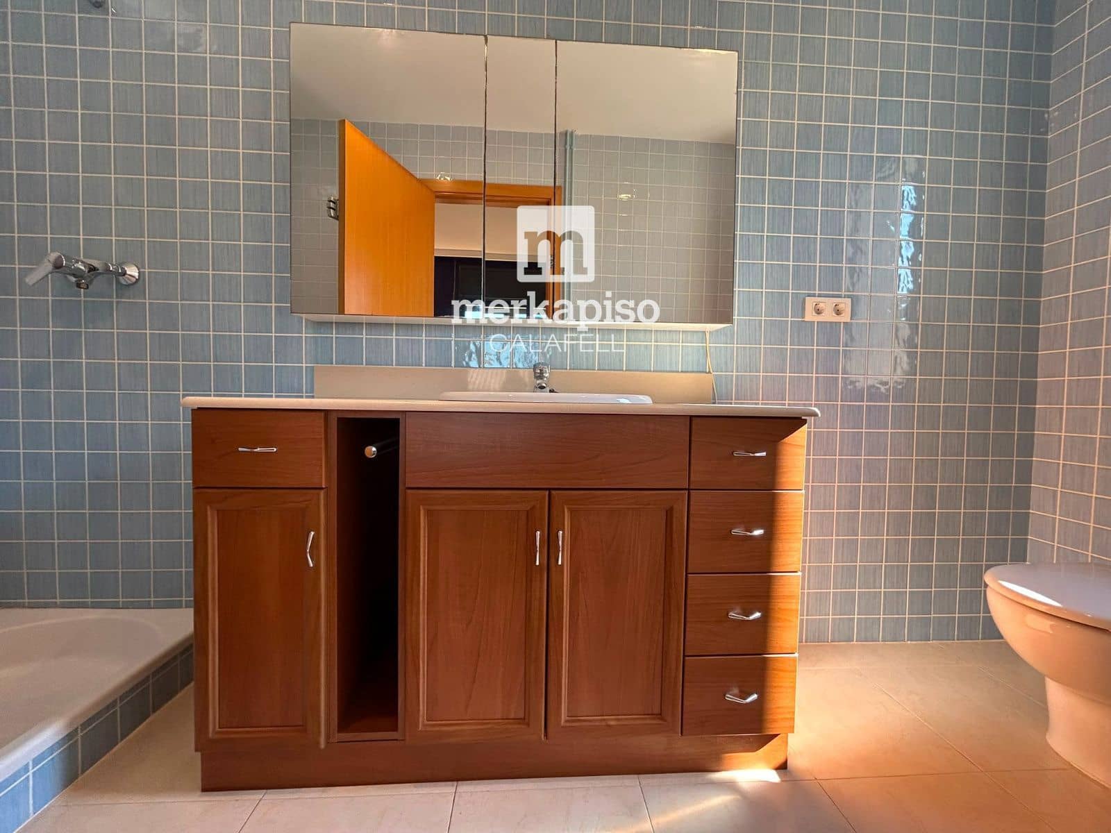 4 sypialnia Dom na sprzedaż w Calafell z garażem - 435 000 € (Ref: 9950203)