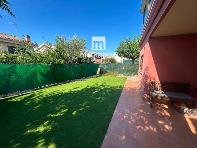 4 sypialnia Dom na sprzedaż w Calafell z garażem - 435 000 € (Ref: 9950203)