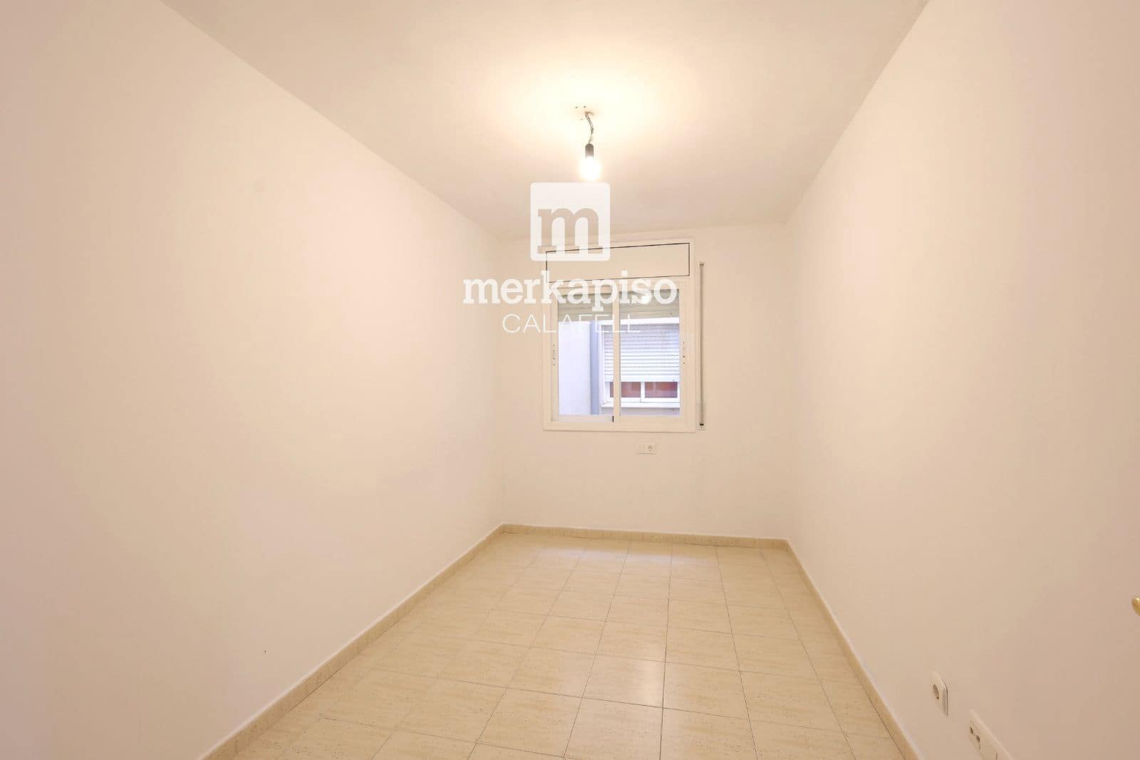 Piso de 3 habitaciones en El Vendrell en venta - 160.000 € (Ref: 9958309)