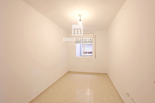 3 slaapkamer Flat te koop in El Vendrell - € 160.000 (Ref: 9958309)