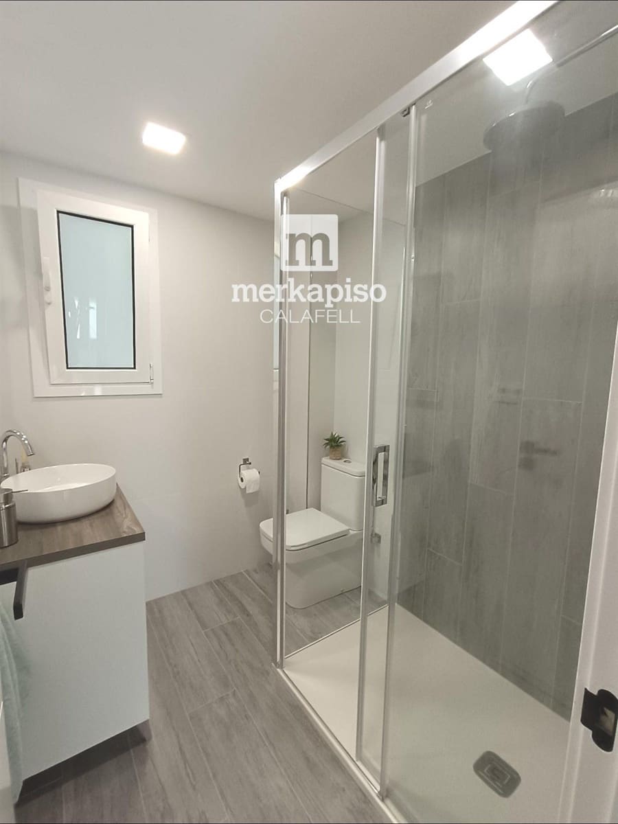 3 quarto Apartamento para arrendar em Segur de Calafell - 900 € (Ref: 9958570)