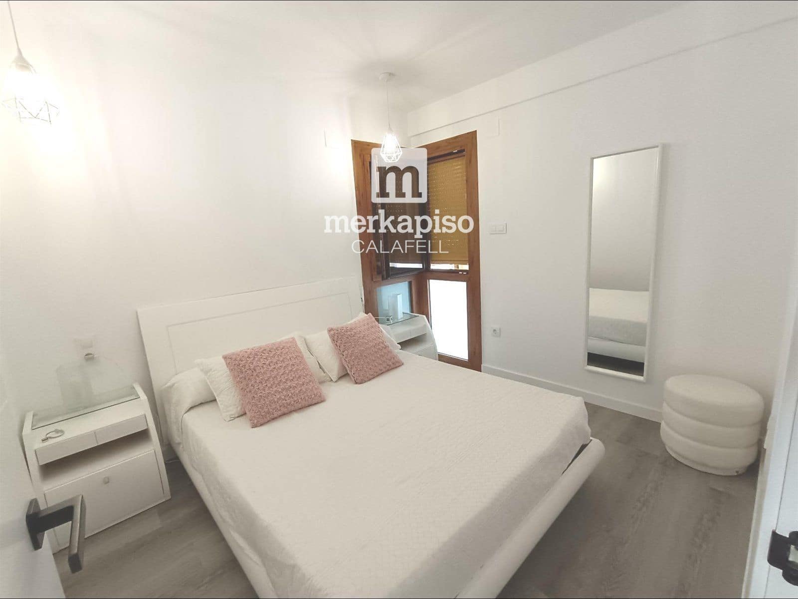 3 quarto Apartamento para arrendar em Segur de Calafell - 900 € (Ref: 9958570)