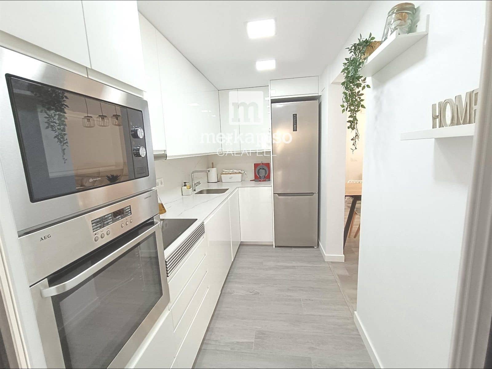 3 quarto Apartamento para arrendar em Segur de Calafell - 900 € (Ref: 9958570)