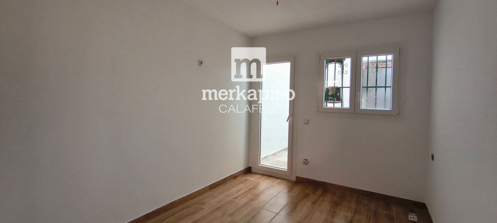 3 soveværelse Villa til salg i El Vendrell - € 215.000 (Ref: 9960995)