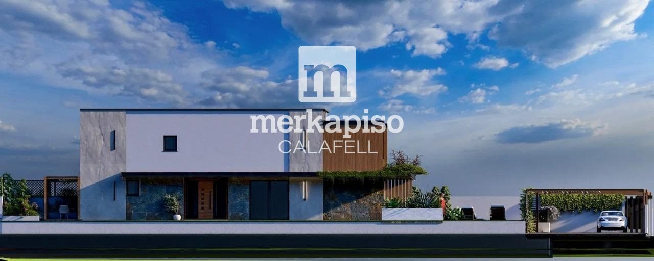 4 bedroom Townhouse for sale in Segur de Calafell with pool - € 490,000 (Ref: 9965728)
