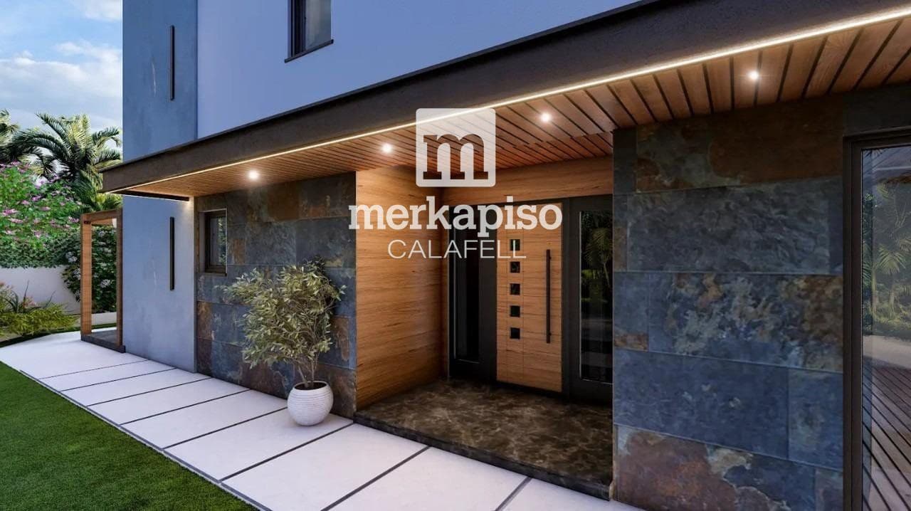 4 bedroom Townhouse for sale in Segur de Calafell with pool - € 490,000 (Ref: 9965728)