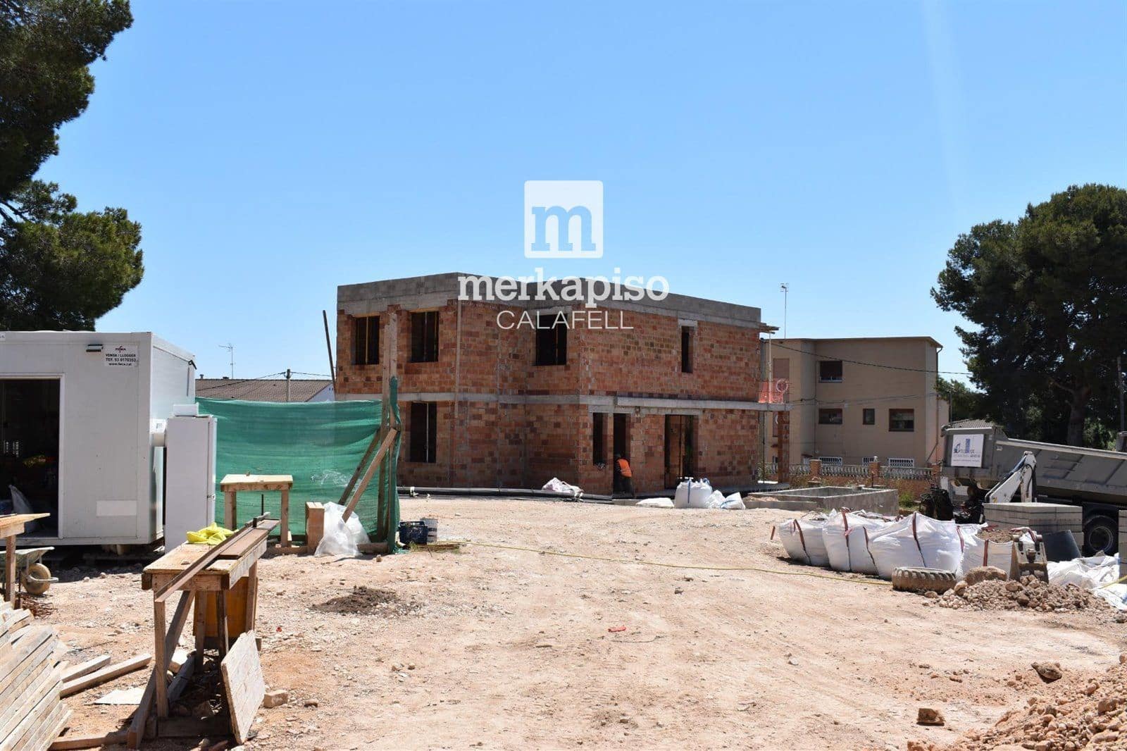 4 bedroom Townhouse for sale in Segur de Calafell with pool - € 490,000 (Ref: 9965728)
