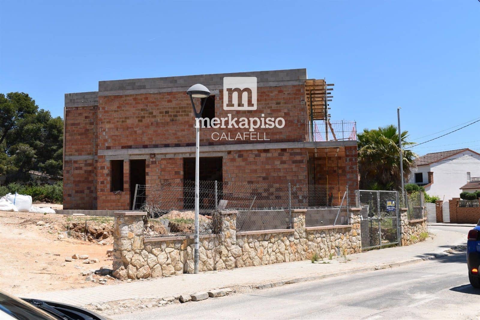 4 bedroom Townhouse for sale in Segur de Calafell with pool - € 490,000 (Ref: 9965728)