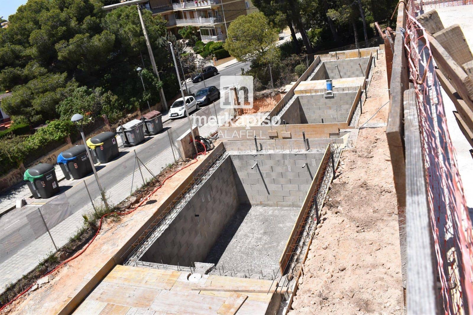 4 bedroom Townhouse for sale in Segur de Calafell with pool - € 490,000 (Ref: 9965728)