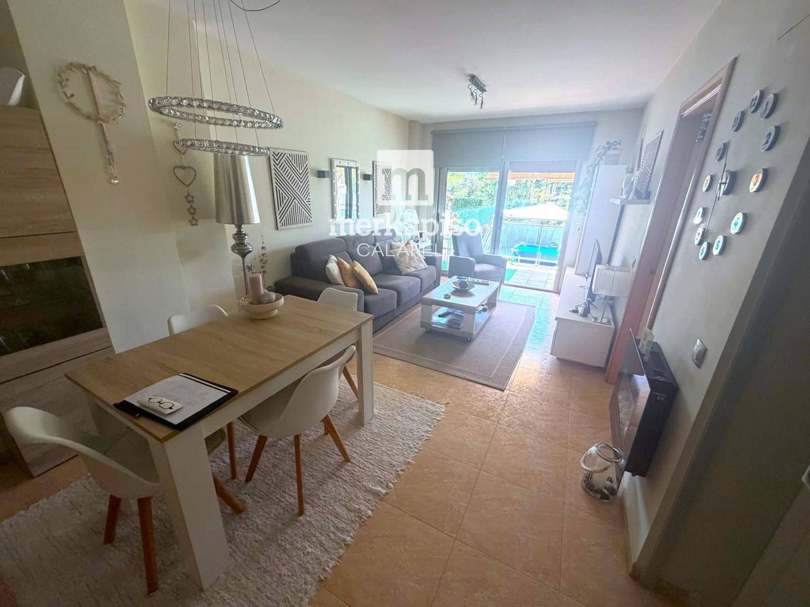 4 soveværelse Byhus til salg i El Vendrell med garage - € 347.000 (Ref: 9969083)