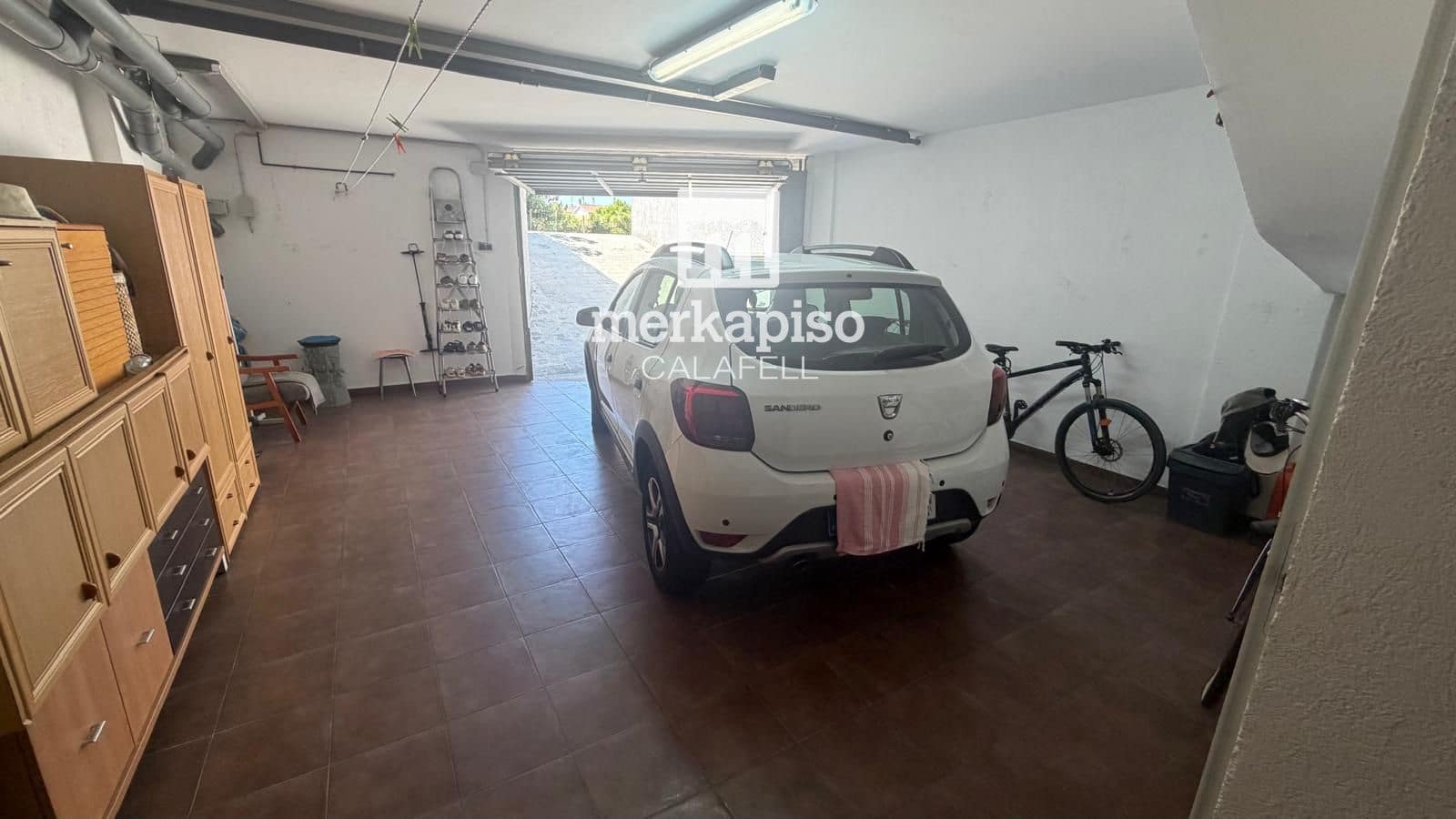 4 soveværelse Byhus til salg i El Vendrell med garage - € 347.000 (Ref: 9969083)