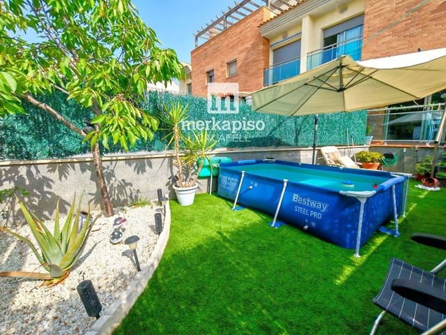 4 soveværelse Byhus til salg i El Vendrell med garage - € 347.000 (Ref: 9969083)