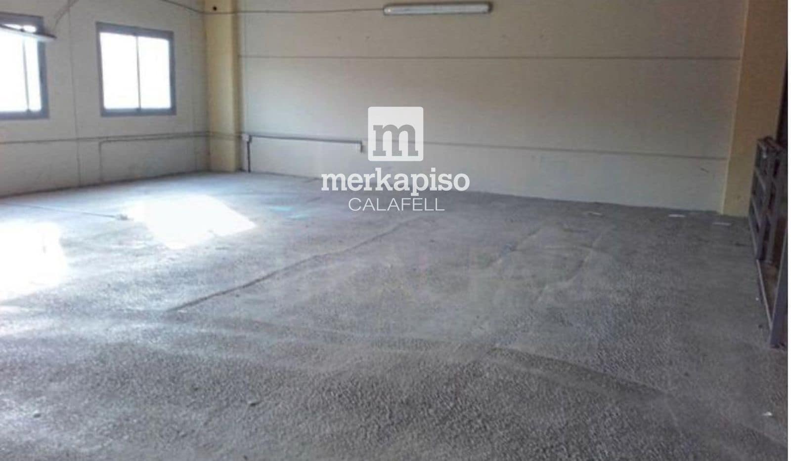 Erhverv til salg i El Vendrell - € 355.000 (Ref: 9991851)