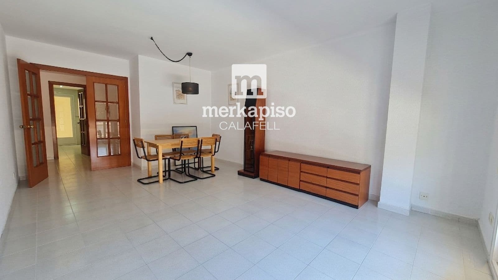 Piso de 2 habitaciones en Calafell en venta con piscina garaje - 265.000 € (Ref: 9991852)