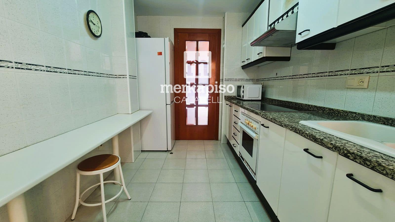 Piso de 2 habitaciones en Calafell en venta con piscina garaje - 265.000 € (Ref: 9991852)