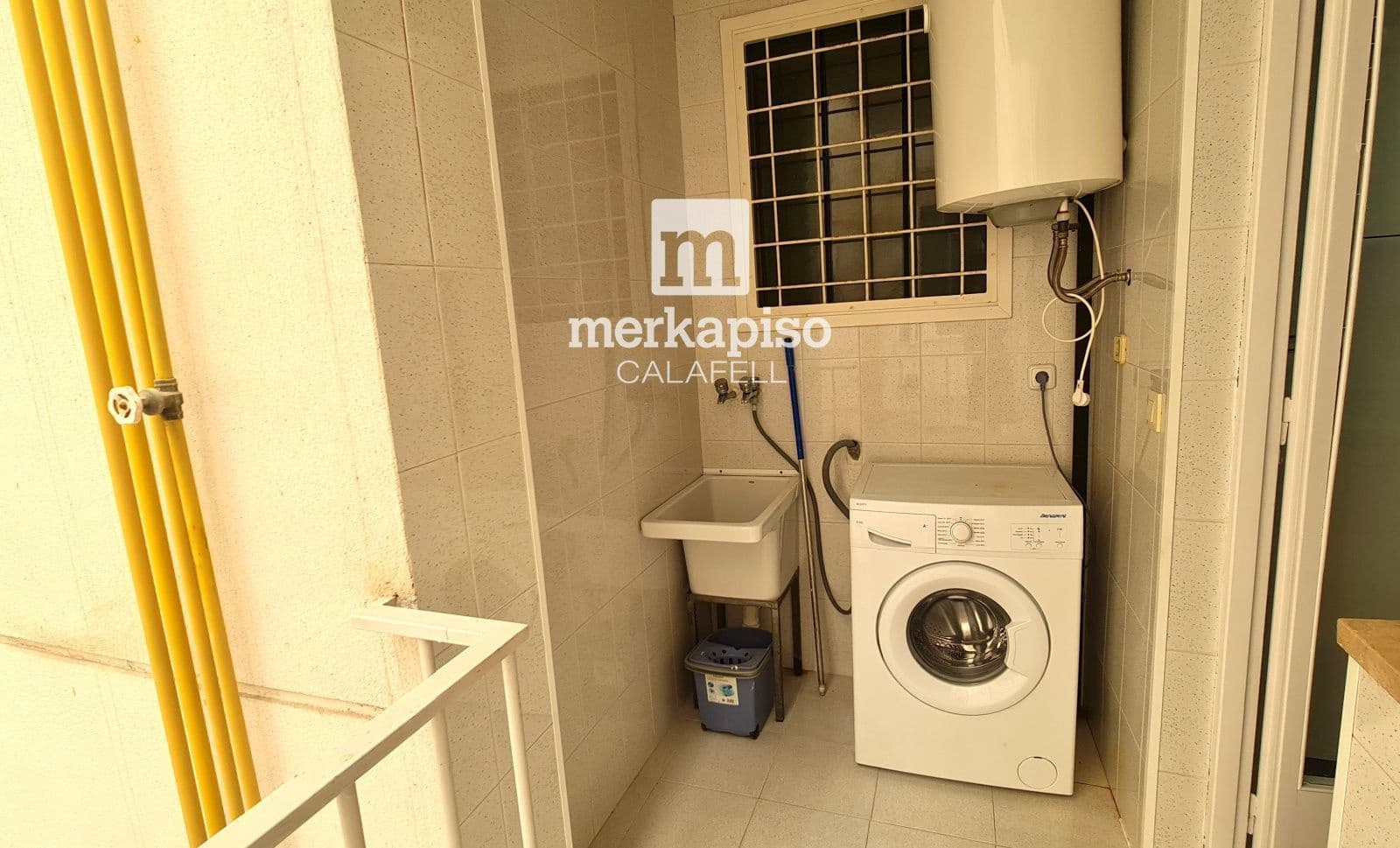 Piso de 2 habitaciones en Calafell en venta con piscina garaje - 265.000 € (Ref: 9991852)