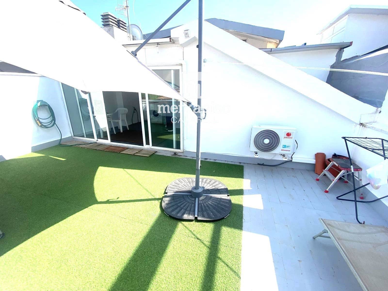 2 quarto Apartamento para venda em Coma-Ruga com piscina garagem - 198 000 € (Ref: 9993689)