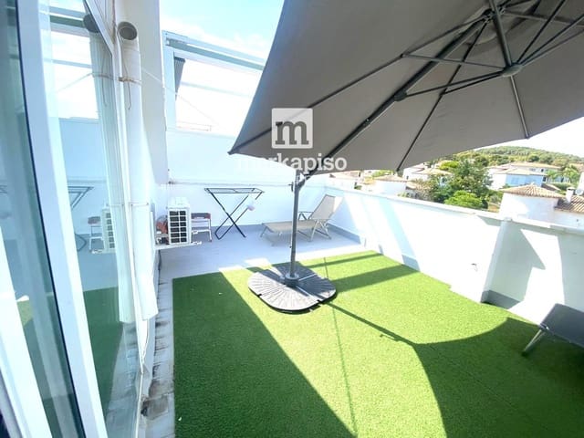 Piso de 2 habitaciones en Coma-Ruga, El Vendrell en venta con piscina garaje - 198.000 € (Ref: 9993689)