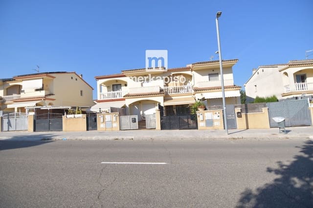 Casa de 3 habitaciones en Santa Oliva en venta - 199.000 € (Ref: 9999298)