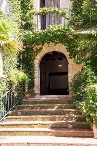 9 soverom Finca/Herregård til salgs i Sant Jaume dels Domenys med garasje - € 3 600 000 (Ref: 10089734)