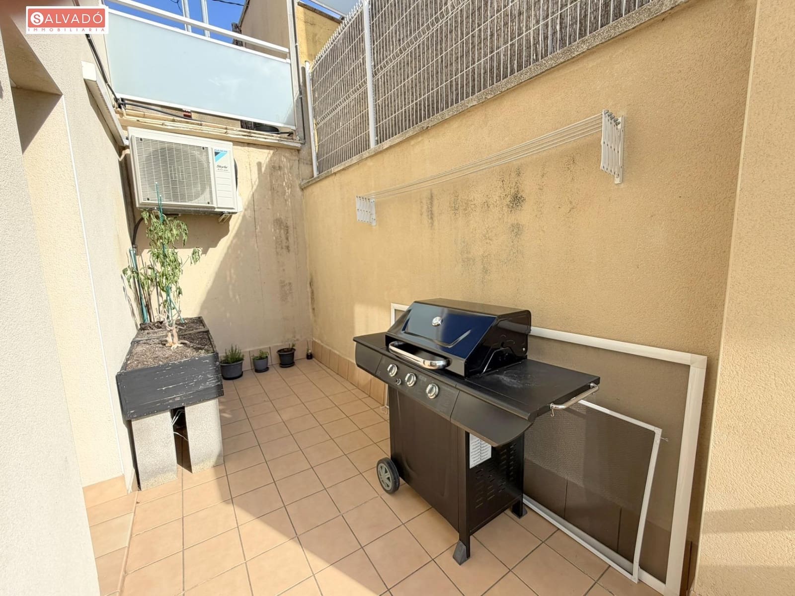 3 chambre Villa/Maison Mitoyenne à vendre à Segur de Calafell avec piscine garage - 398 000 € (Ref: 10100171)
