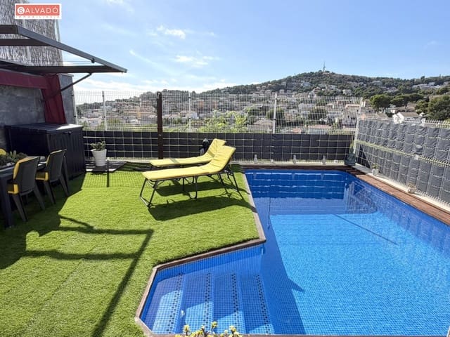 3 chambre Villa/Maison Mitoyenne à vendre à Segur de Calafell, Calafell avec piscine garage - 398 000 € (Ref: 10100171)