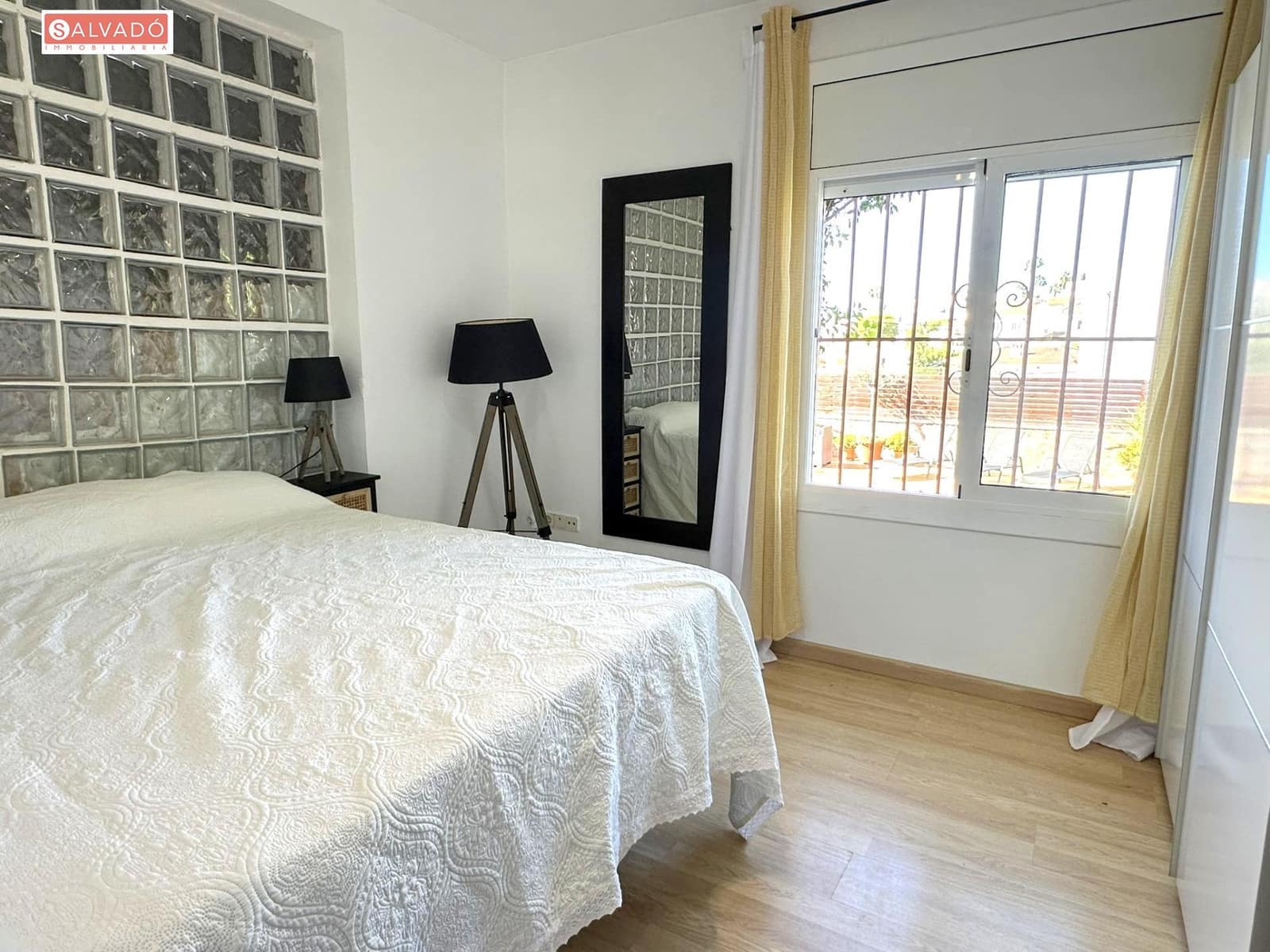 6 soverom Villa til salgs i Cunit med svømmebasseng - € 489 000 (Ref: 10157968)
