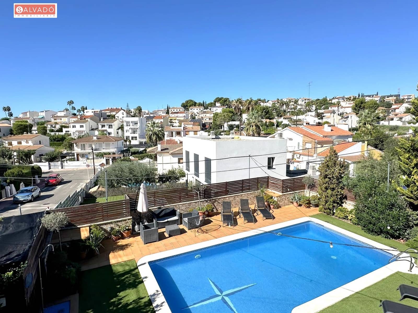 6 soverom Villa til salgs i Cunit med svømmebasseng - € 489 000 (Ref: 10157968)
