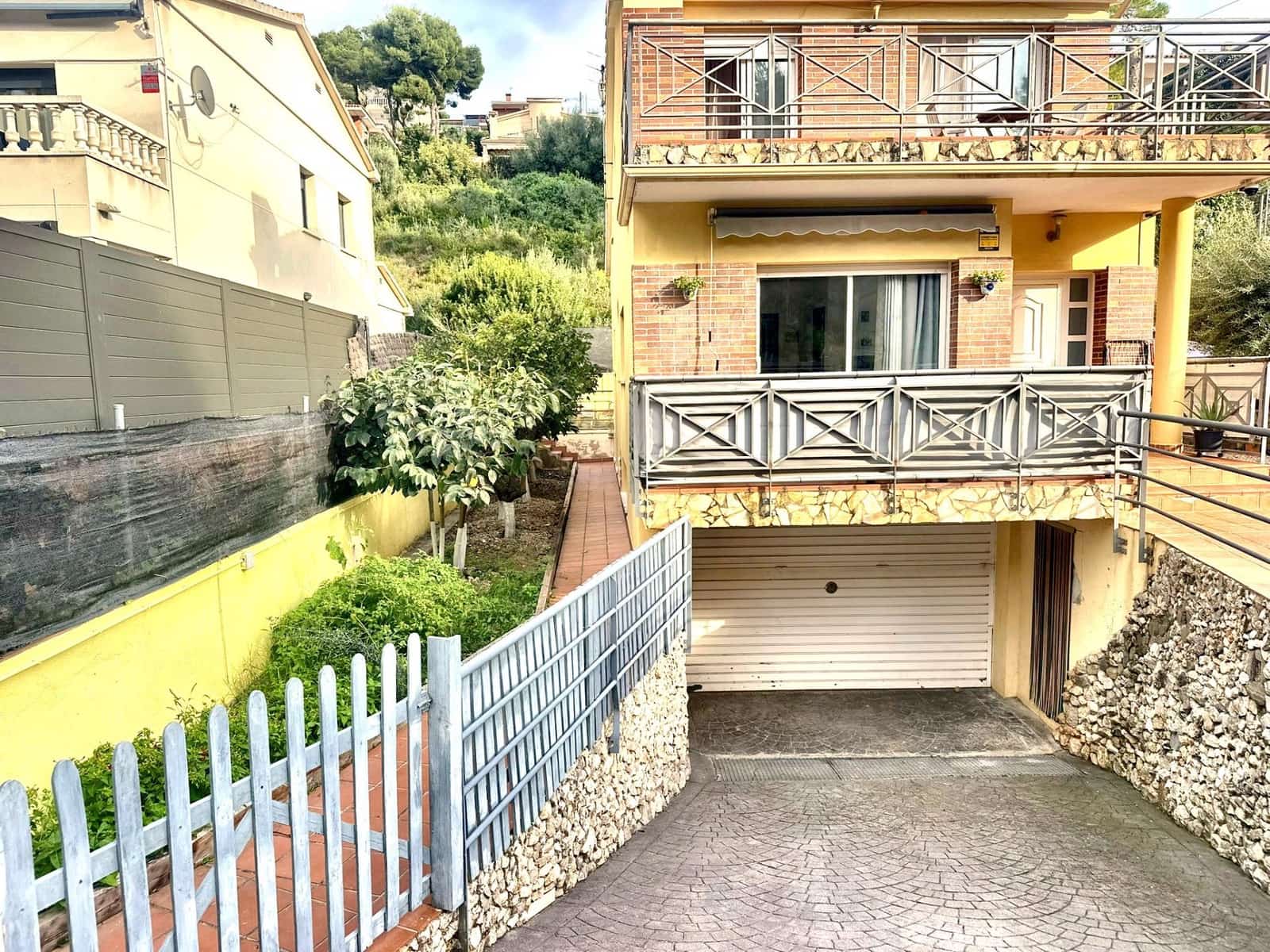 4 bedroom Flat for sale in Segur de Calafell with garage - € 360,000 (Ref: 10168467)