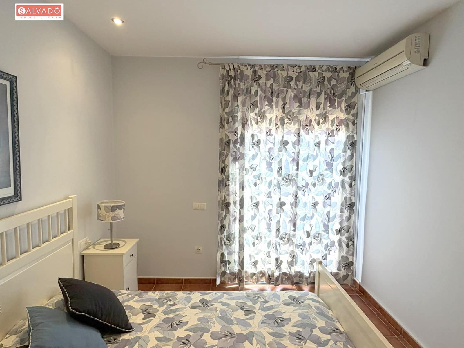 Chalet de 8 habitaciones en Cunit en venta con piscina garaje - 420.000 € (Ref: 10183166)