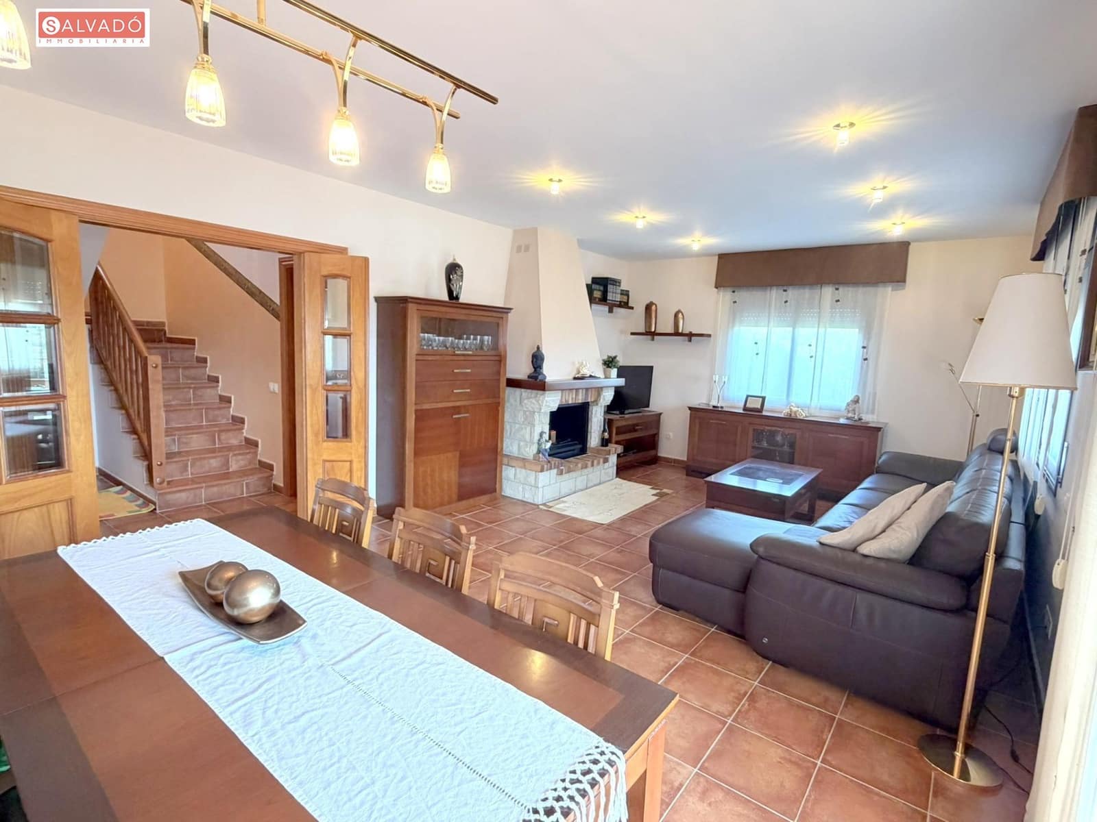 Chalet de 8 habitaciones en Cunit en venta con piscina garaje - 420.000 € (Ref: 10183166)