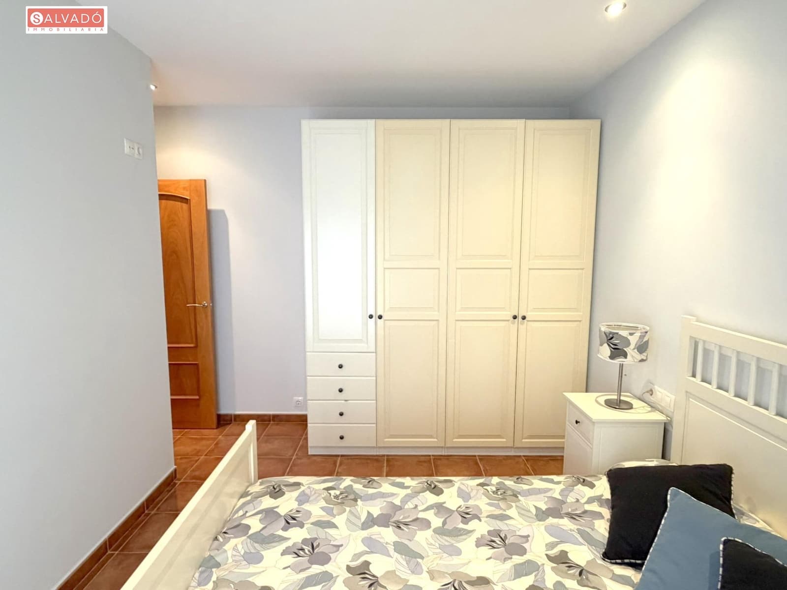 Chalet de 8 habitaciones en Cunit en venta con piscina garaje - 420.000 € (Ref: 10183166)