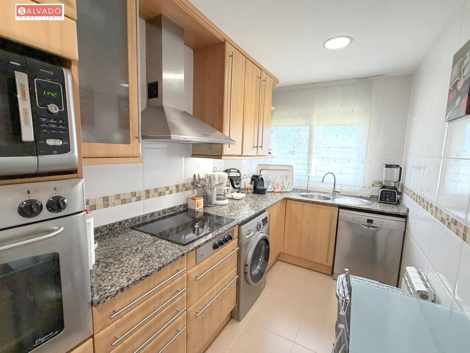 4 slaapkamer Penthouse te koop in Cubelles met zwembad garage - € 515.000 (Ref: 10184984)