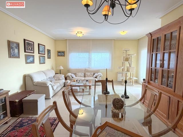 4 slaapkamer Penthouse te koop in Cubelles met zwembad garage - € 515.000 (Ref: 10184984)