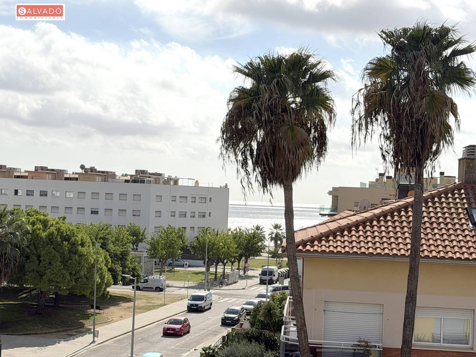 4 slaapkamer Penthouse te koop in Cubelles met zwembad garage - € 515.000 (Ref: 10184984)