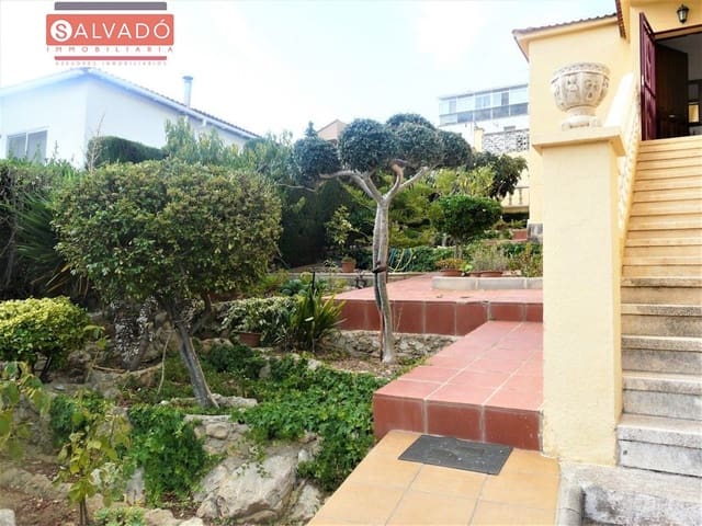 3 soverom Villa til salgs i Albinyana med svømmebasseng garasje - € 199 000 (Ref: 6163453)