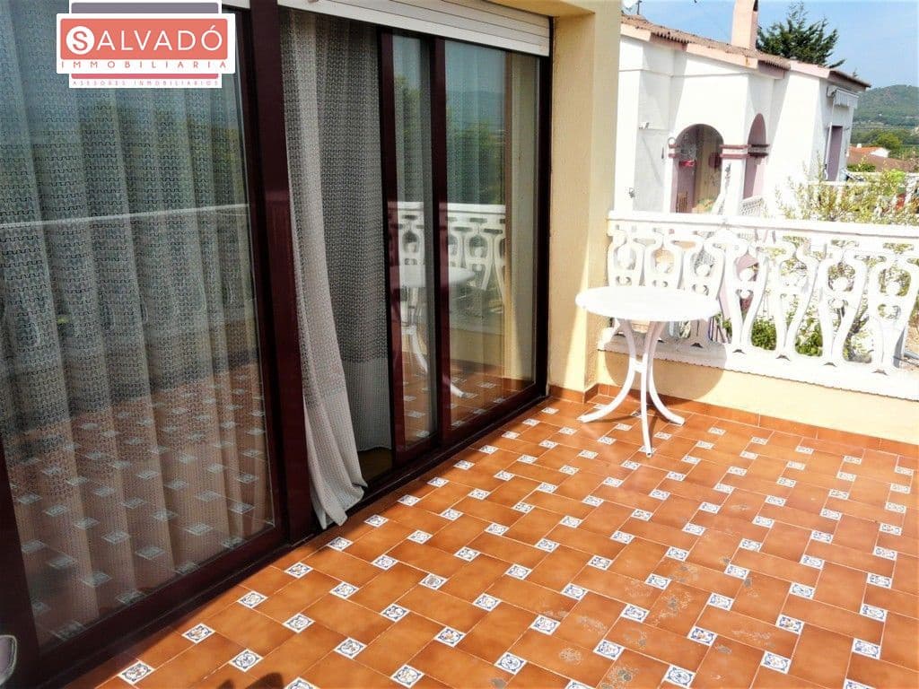 3 soverom Villa til salgs i Albinyana med svømmebasseng garasje - € 199 000 (Ref: 6163453)