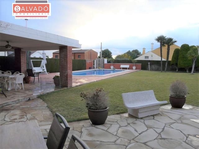 5 slaapkamer Villa te koop in El Vendrell met zwembad garage - € 1.950.000 (Ref: 6163455)