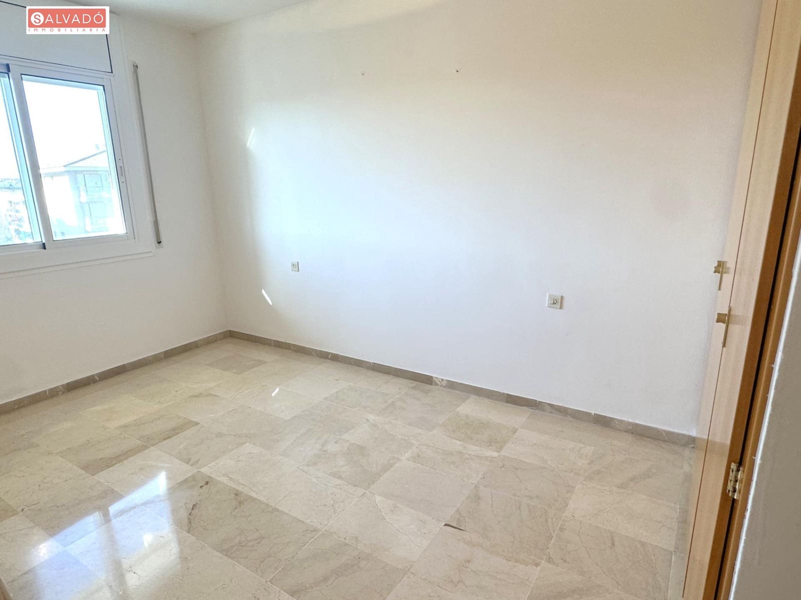 3 soverom Leilighet til leie i Cunit med svømmebasseng - € 823 (Ref: 8067532)